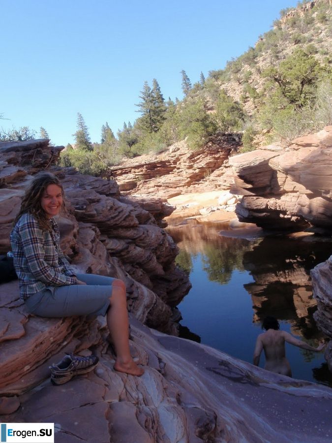 crazy girls in the canyon. Slide 20