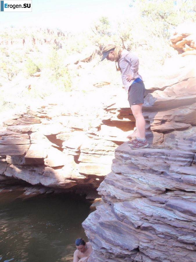 crazy girls in the canyon. Slide 21