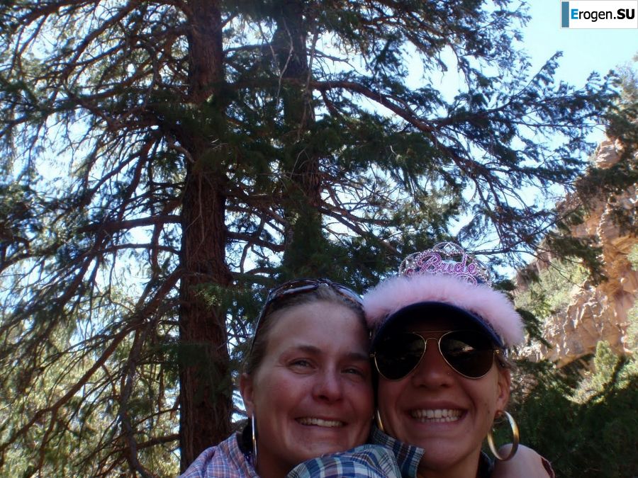 crazy girls in the canyon. Slide 25