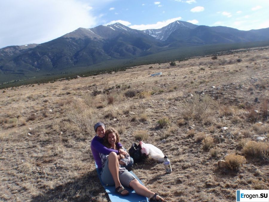 crazy girls in the canyon. Slide 32