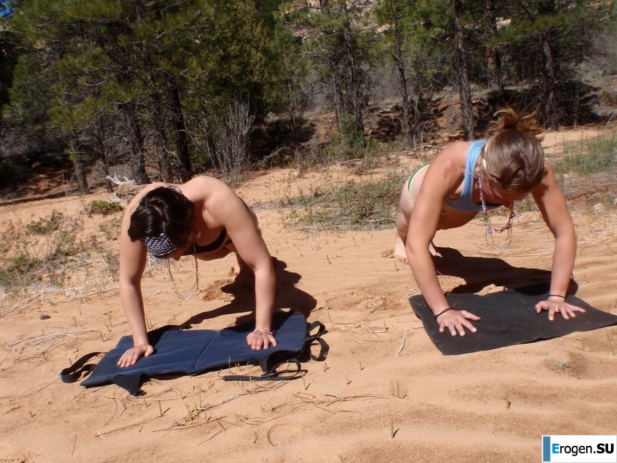 crazy girls in the canyon. Slide 4