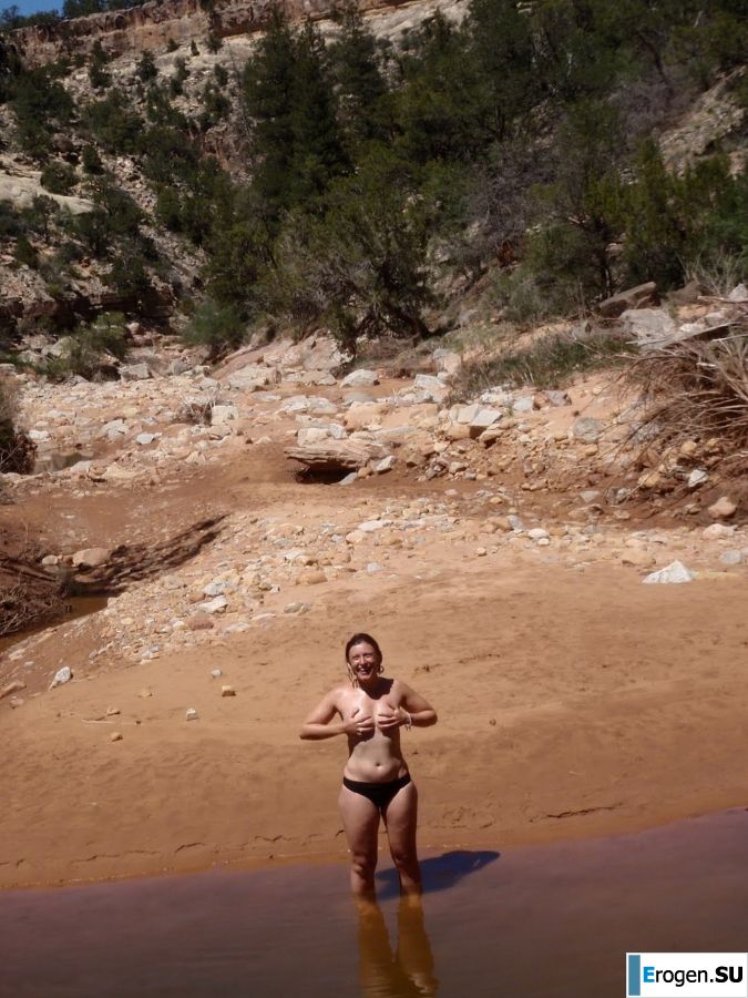 crazy girls in the canyon. Slide 8