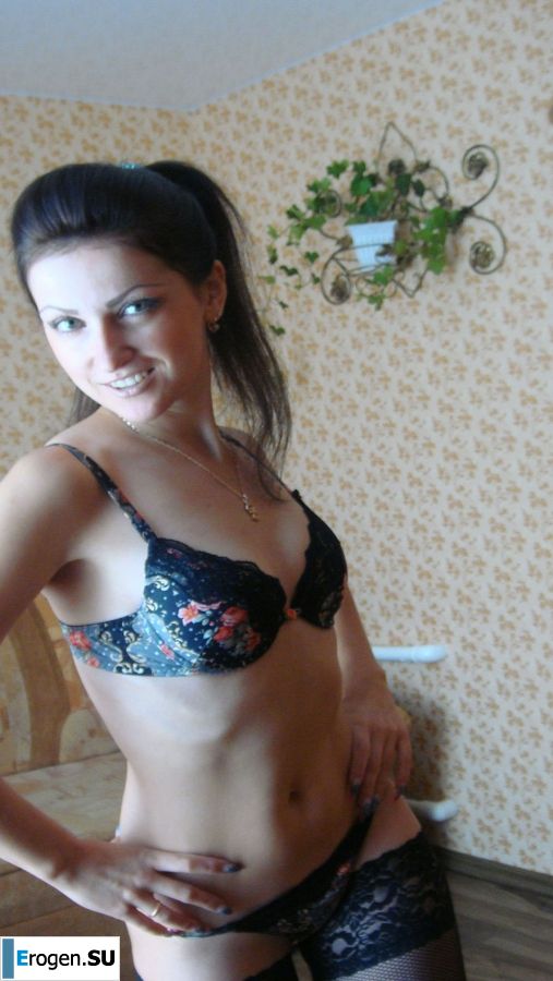 sultry sexy brunette. Part 3. Photo 16