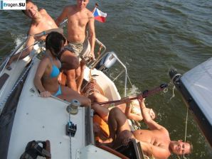from the yacht to the beach, and then to the pool. Thumb 11
