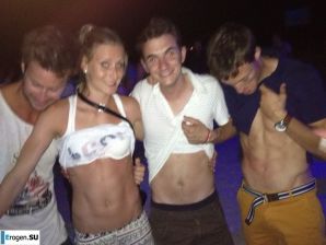 lecherous parties on the beach. Thumb 14