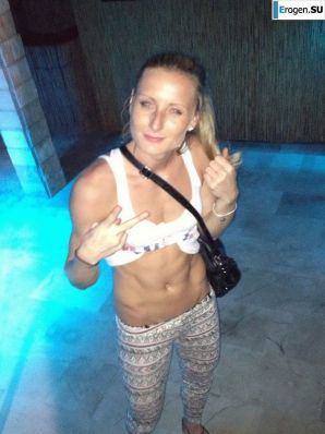 lecherous parties on the beach. Thumb 15