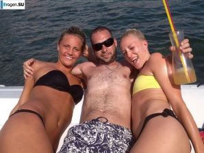 lecherous parties on the beach. Thumb 38