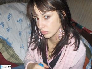 moody striptease without a single smile. Thumb 36