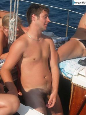 party with heifers on a yacht. Thumb 17