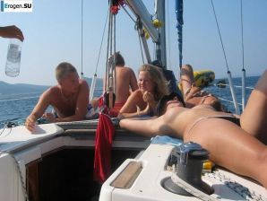 party with heifers on a yacht. Thumb 23