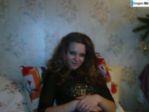 a young girl with her boyfriend frolics. Thumb 6