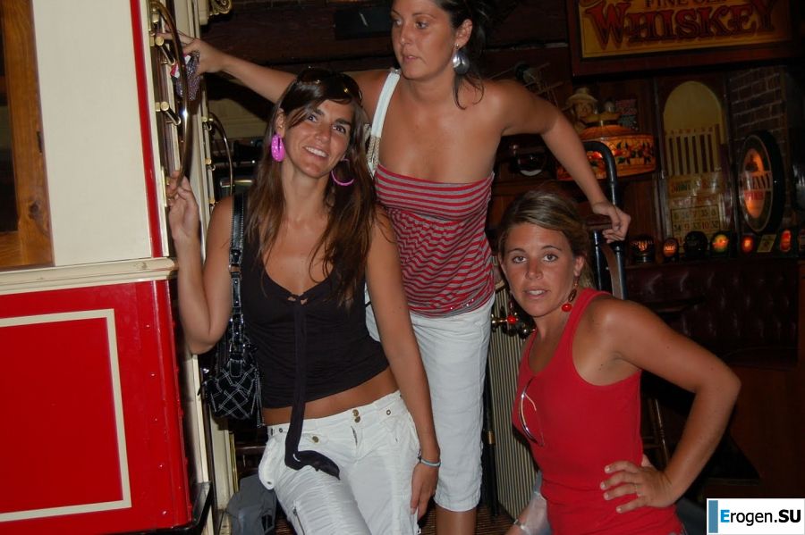 nudist lesbians. Part 2. Slide 30