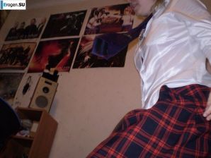 cute naked student gets high. Thumb 18