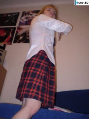 cute naked student gets high. Thumb 21