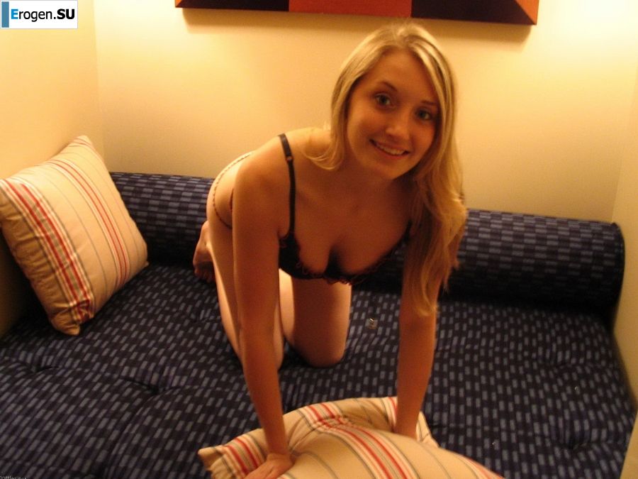 the sea of ​​fun without clothes. Slide 4