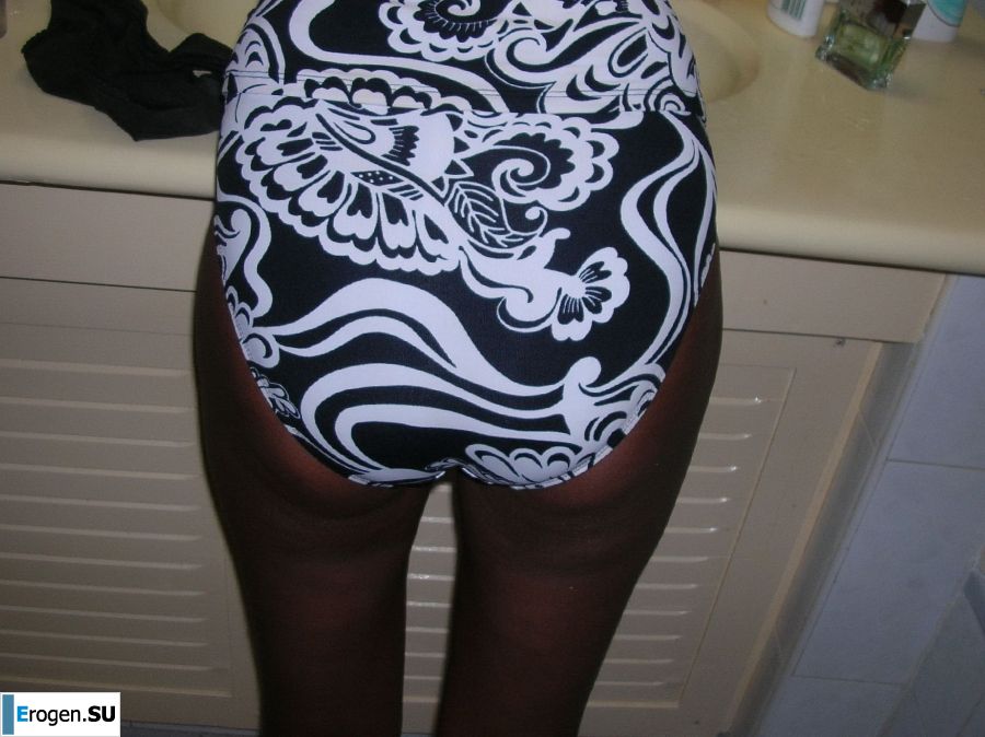black woman with a perspective on the ass. Part 2. Photo 9