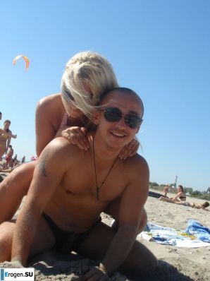 wedding and honeymoon of a blonde model. Thumb 30