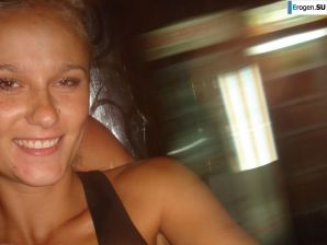 wedding and honeymoon of a blonde model. Thumb 38