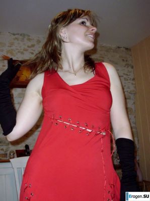 a magnificent girl undressed waiting for his cock. Thumb 26