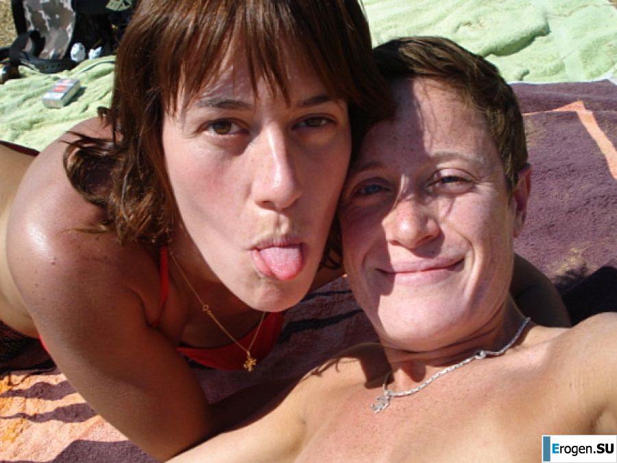 Lesbian on vacation with a friend. Part 4. Slide 5