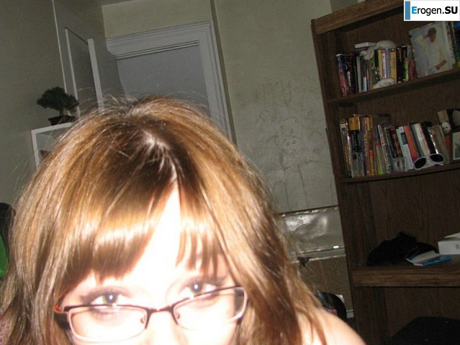 A girl with large breasts poses in clothes and then undresses. Part 2. Slide 22