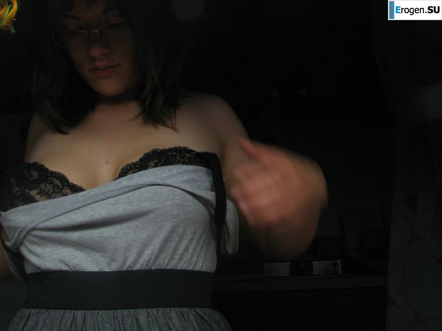 A girl with large breasts poses in clothes and then undresses. Part 2. Slide 32