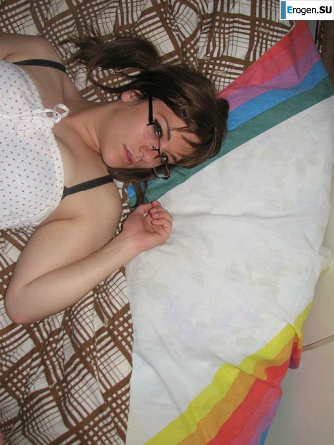 A girl with large breasts poses in clothes and then undresses. Part 2. Slide 42