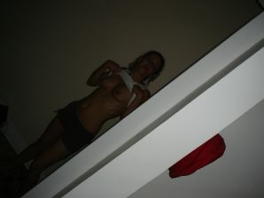 Two blondes undressed and engaged in passionate sex. Part 3. Thumb 27