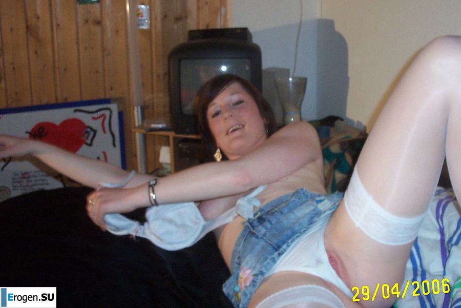 Student took off her panties and showed her wet labia. Slide 2