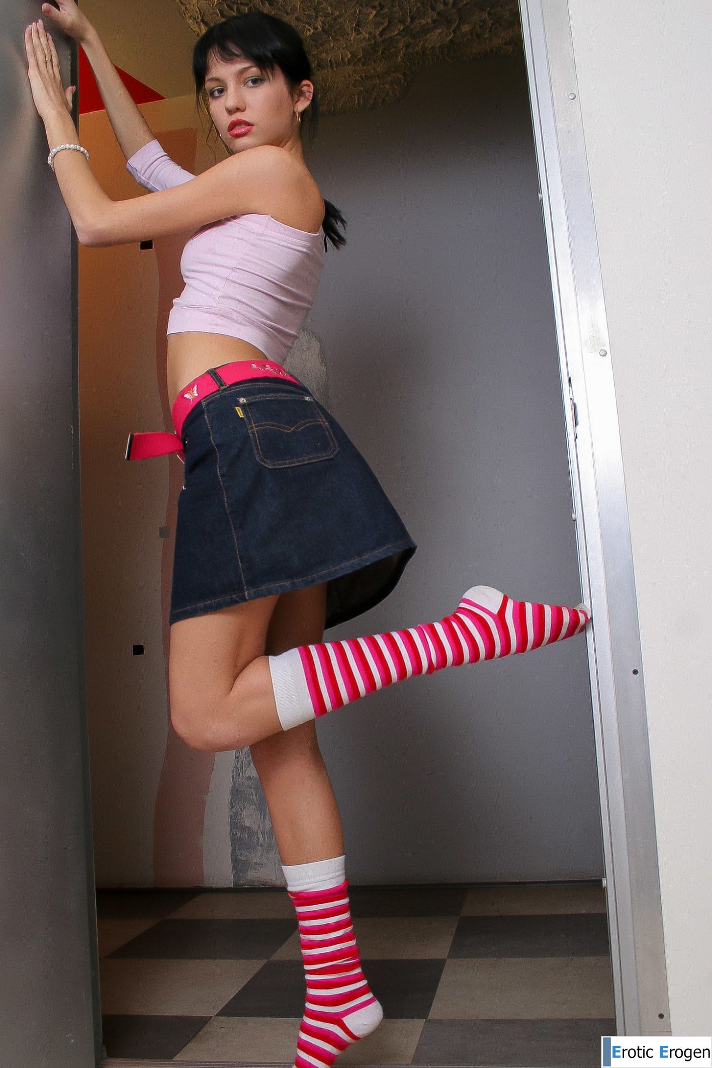 Elizabeth Y in Beauty Chick. Фото 6