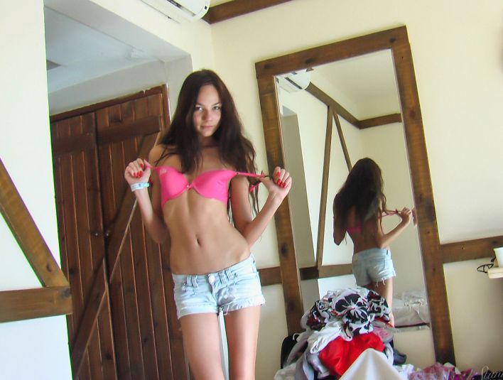 Julia P in Bedroom Undressing. Thumb 6