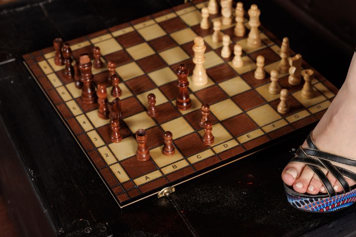 Mary Greenwald in Chess. Эскиз 16