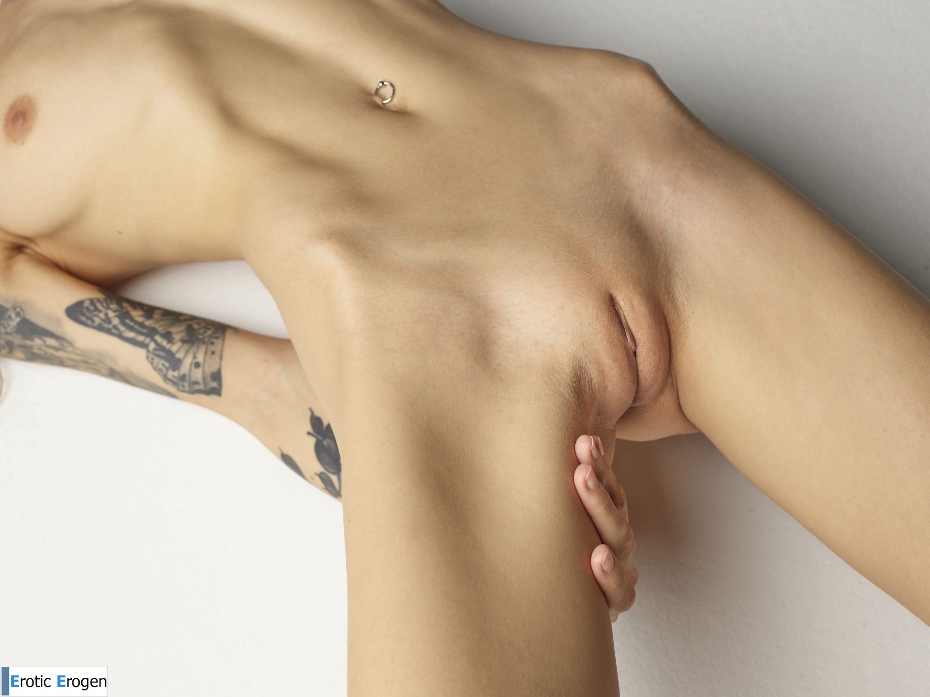 Inga in Nude Body Close Ups. Picture 18