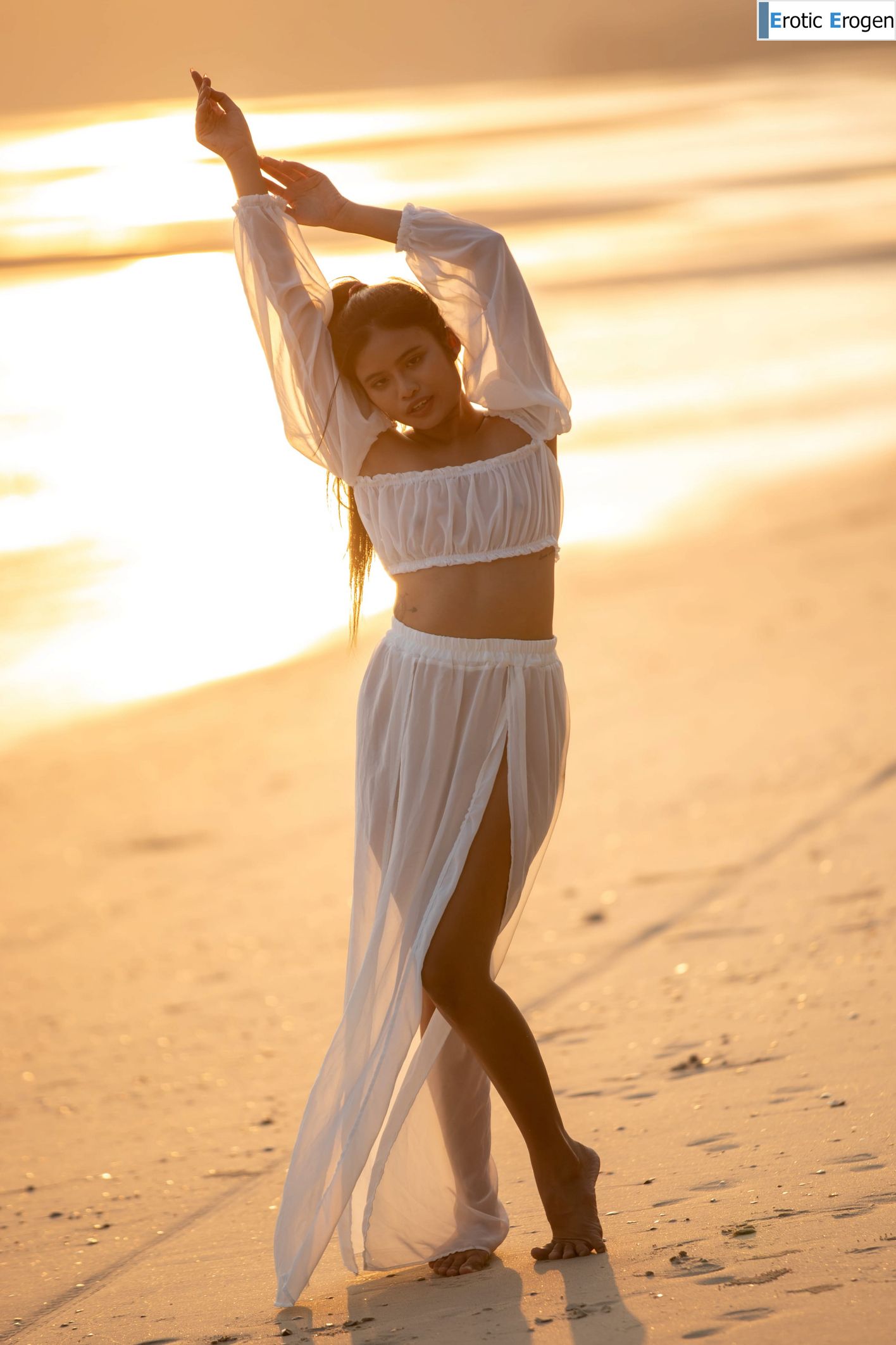 Bua in Sunset Sea. Picture 3