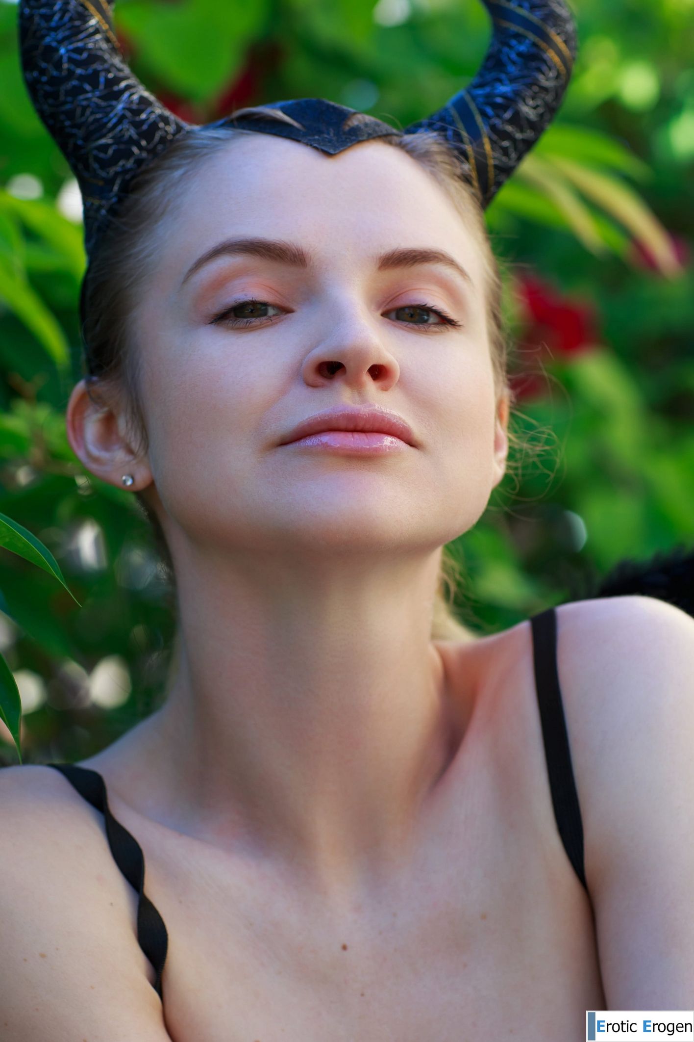 Alice May in Aliceficenta. Picture 54