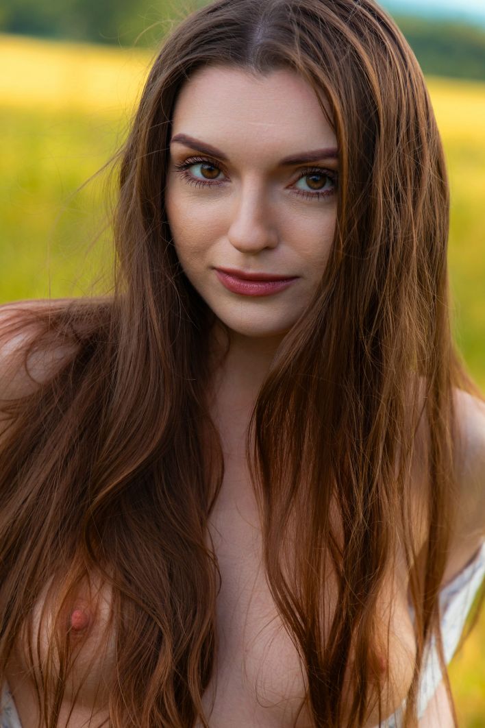 Julia K in In The Field. Thumb 12