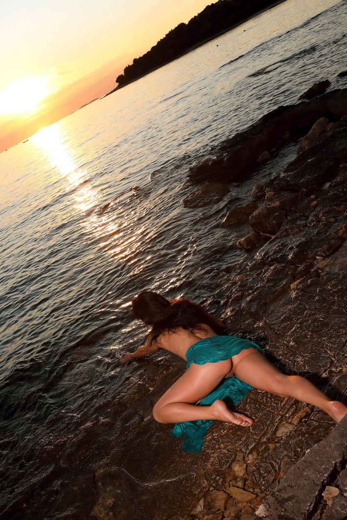 Mila in Shoot Day Montage. Thumb 36