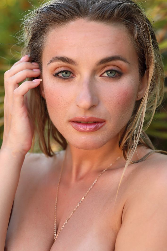 Cara Mell in Shoot Day Montage. Thumb 35
