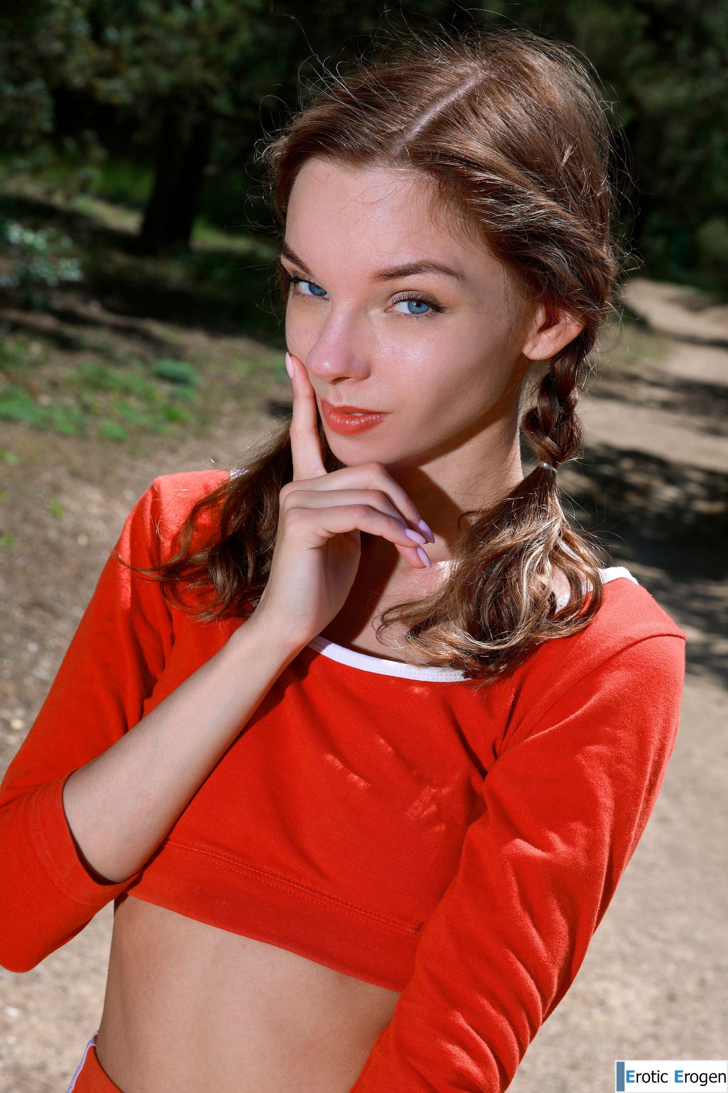 Josephine Jane in Adventuring. Picture 4