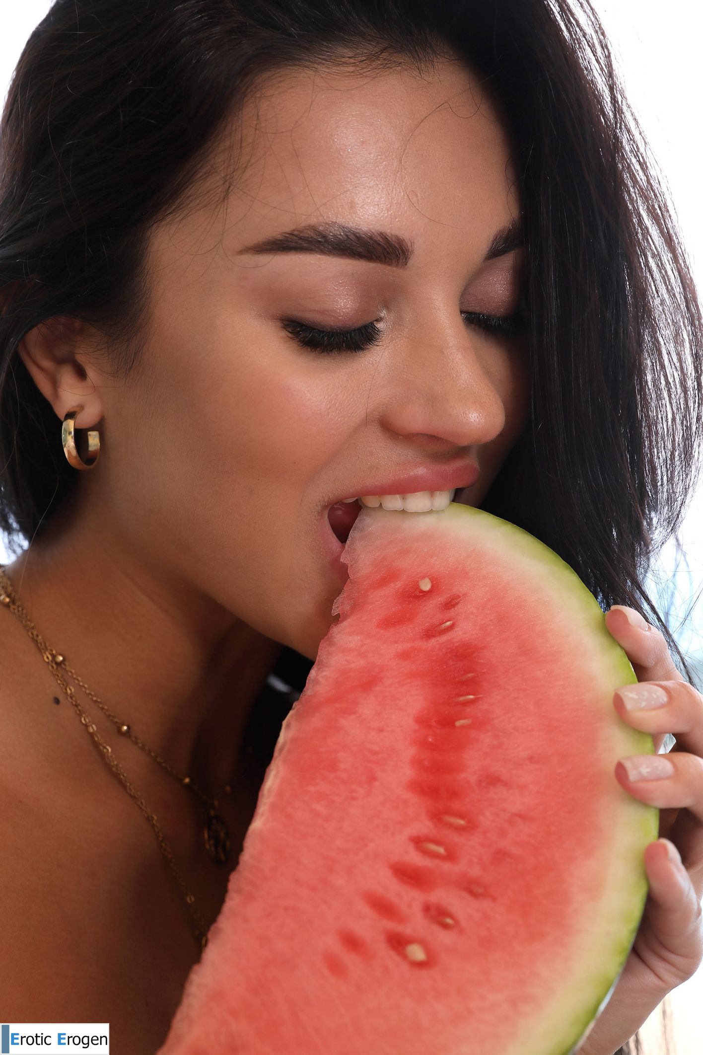 Aria in Just One Taste. Picture 5