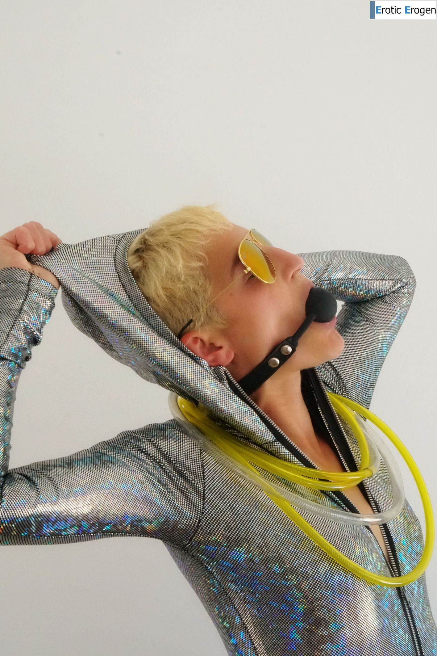 Titiana in Bizarre 1. Picture 10