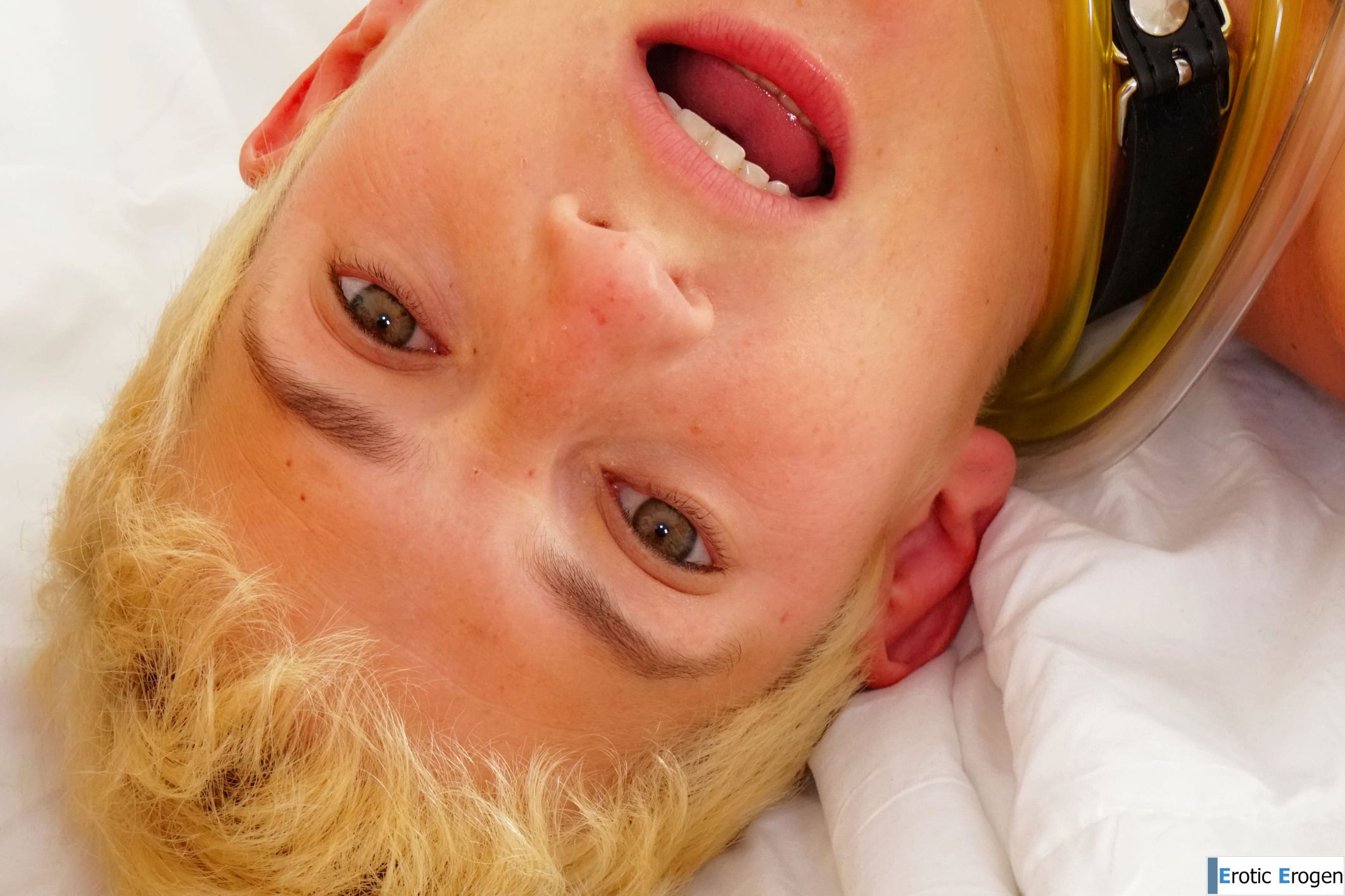 Titiana in Bizarre 1. Picture 38