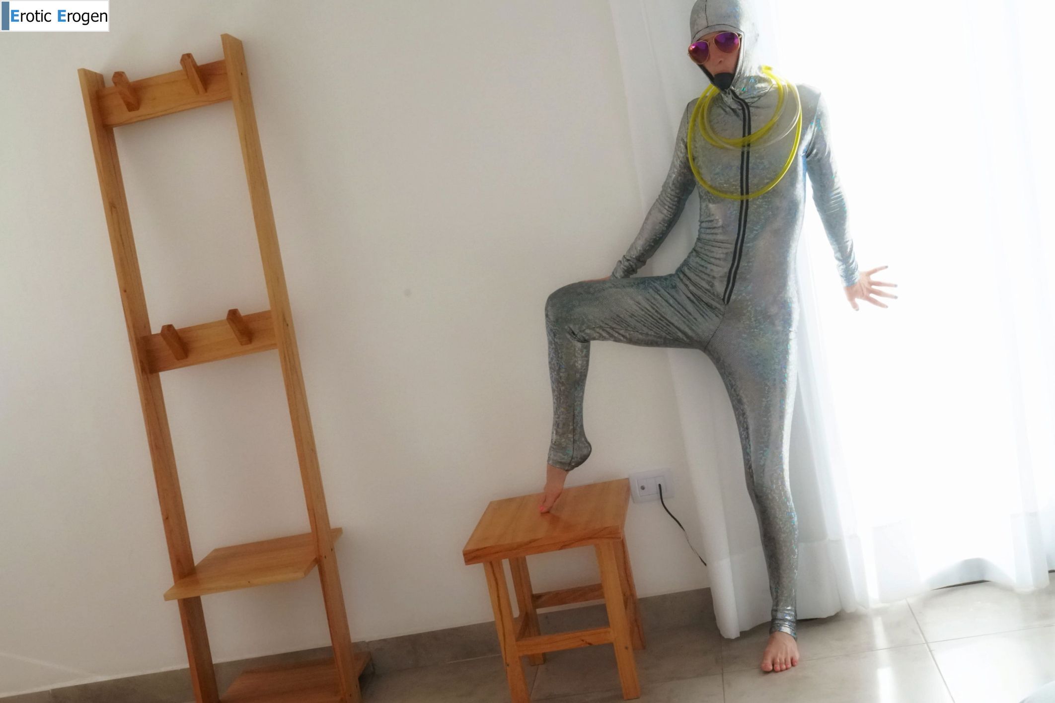 Titiana in Bizarre 1. Picture 9