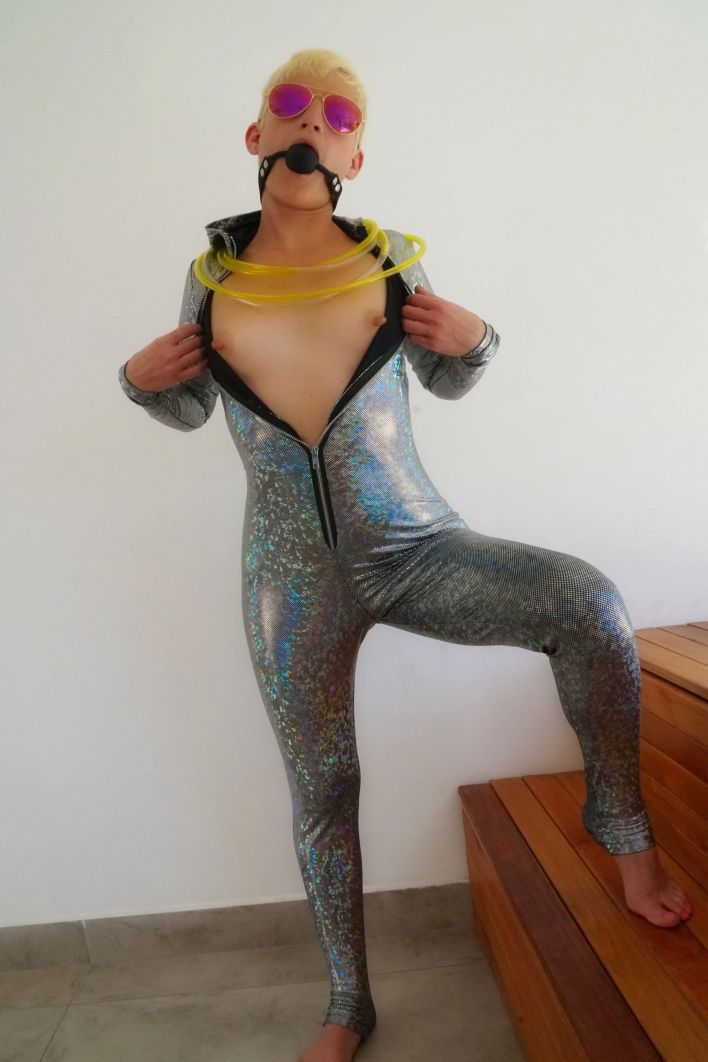 Titiana in Bizarre 1. Thumb 11
